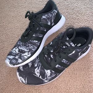 ☀️Adidas Sneakers